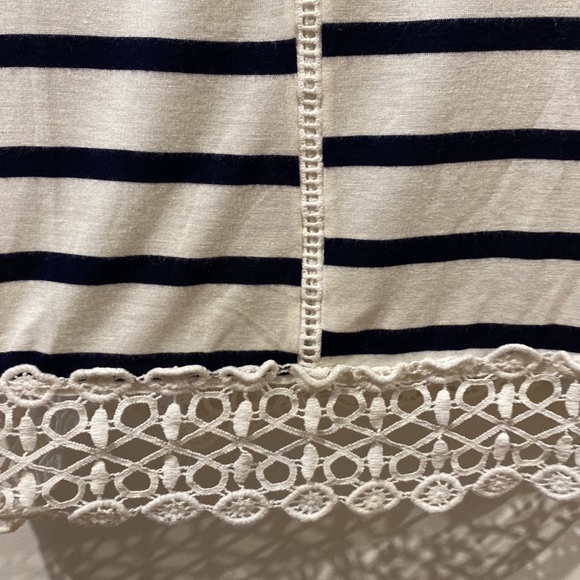 Uptown Vibe Striped Blouse - Picture 3 of 5